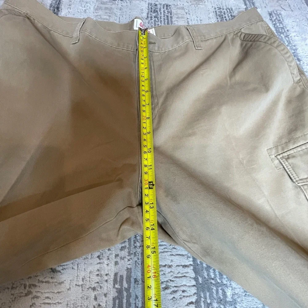 Old Navy Favorite Khakis‎ Mens 44x30 Tan Cargo Pants Straight Leg Cotton Twill